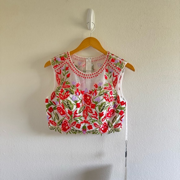 NWT Nox Anabel White Floral Embroidered Lace Maxi Skirt Crop Top Set size Large - Picture 4 of 13